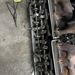 E30 885 Cylinder Head