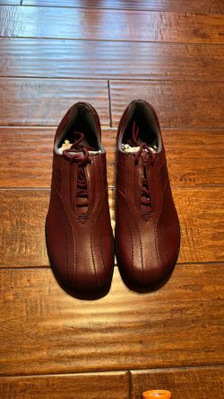 Women Burgundy Leather Thom McAn Lace Casual Sneakers