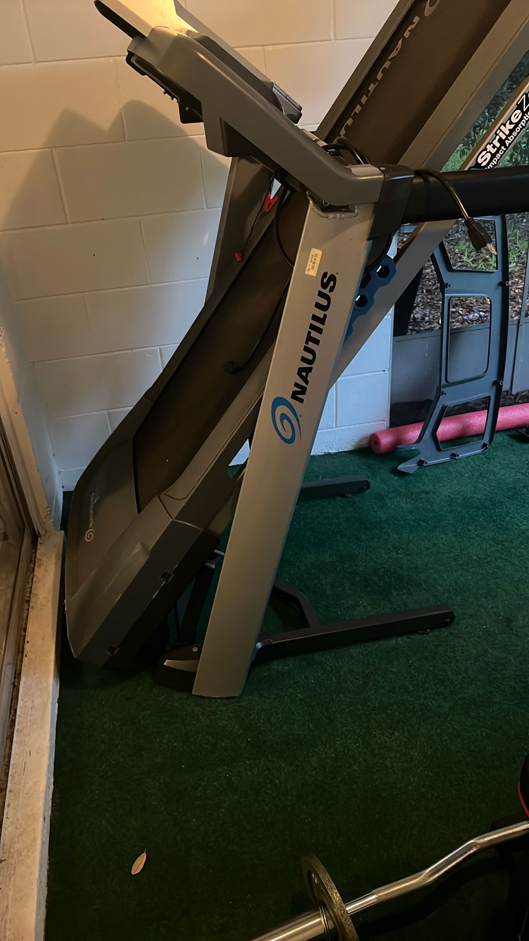 Treadmill Free
