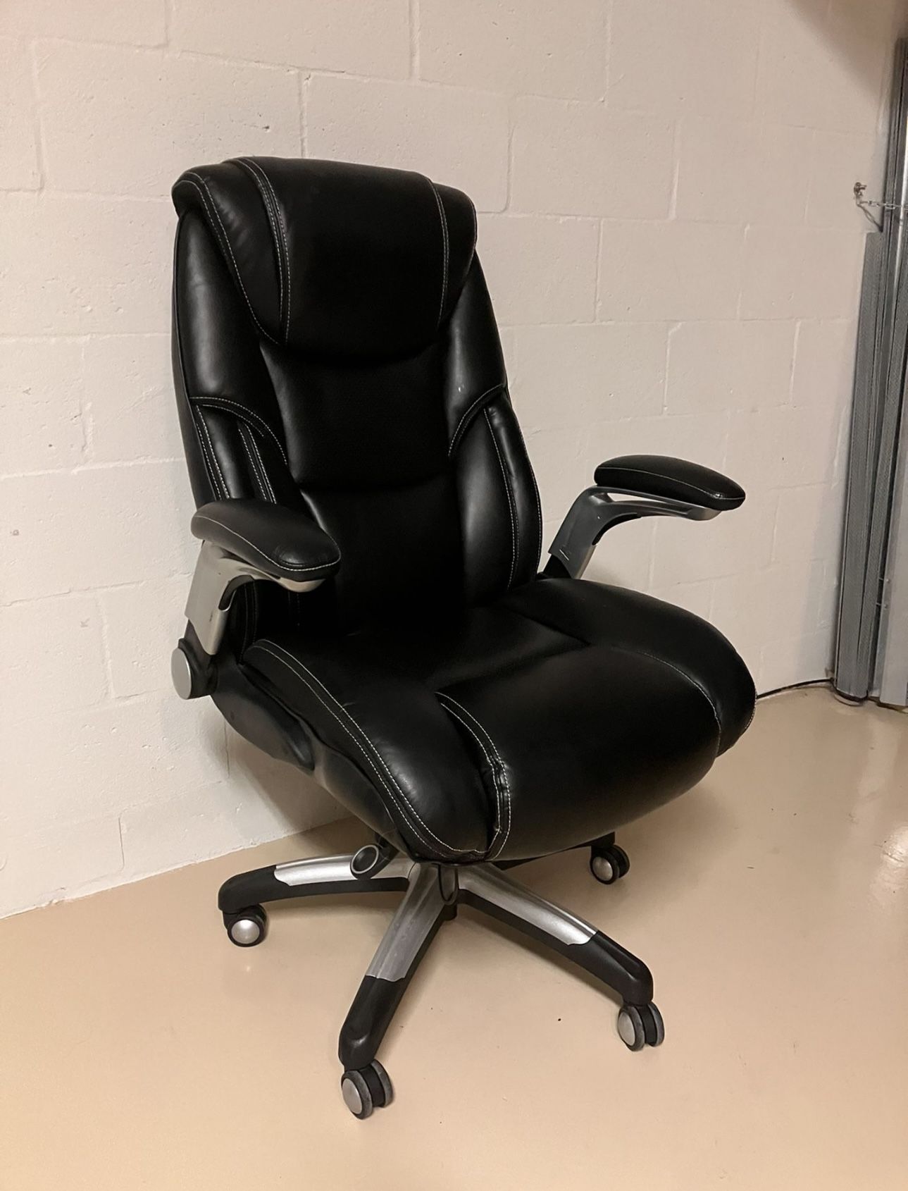Brand New Desk Chair 