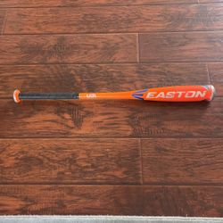 S150 Easton Baseball Bat with Helmets
