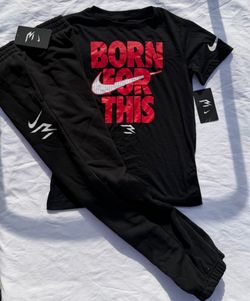 Nike Boys Youth 2pc Jogger & Tee Set- Medium