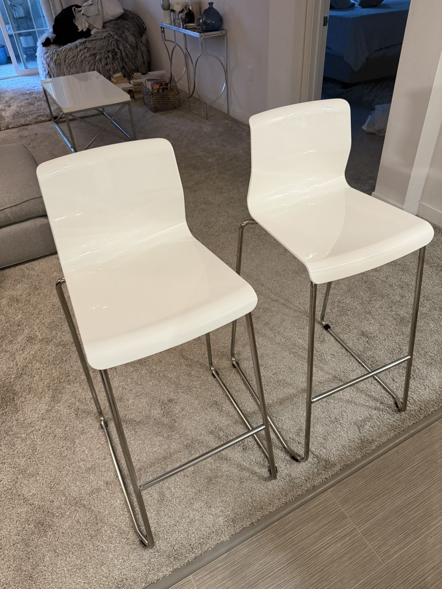 Set of 2 Modern Bar Stools