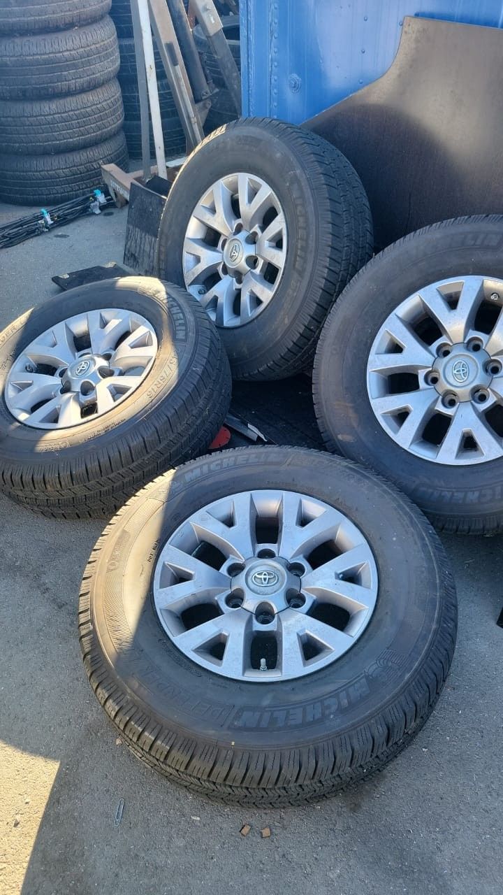 TOYOTA RIMS SET 2019 for Sale in Chula Vista, CA OfferUp
