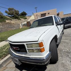 1997 GMC Suburban 