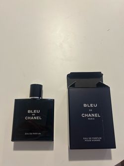 Bleu de Chanel Eau de Parfum Pour Homme.