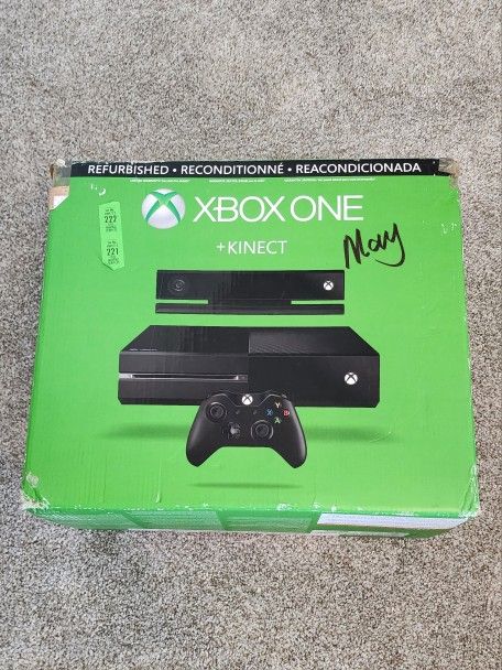 Xbox One W/ Kinect