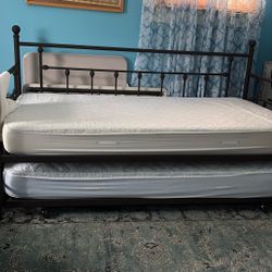 Trundle Bed