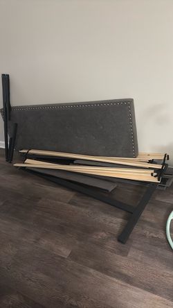Queen size Bed