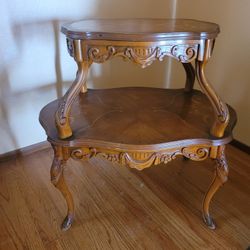 Beautiful Wood Inlay Table