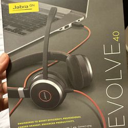 Never used Jabra Evolve 40 Professional Wired Headset