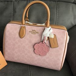 NWT Coach Large Rowan Powder Pink