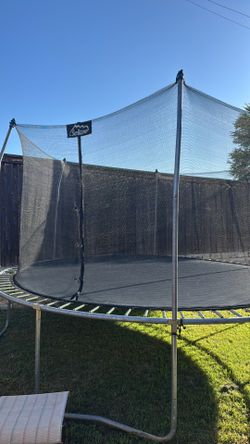 Trampoline