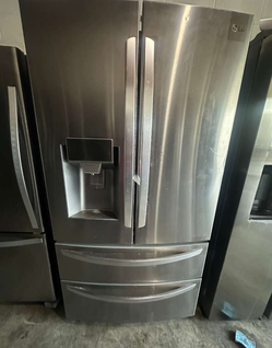 LG 4-Door French Door Fridge – Stainless, Ice/Water, Clean