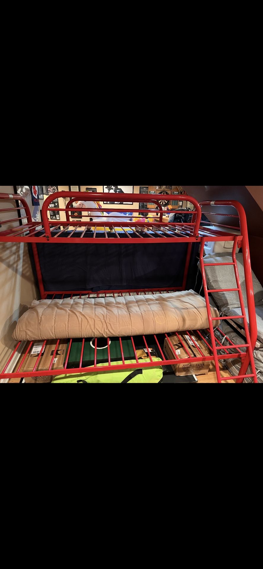 Metal Bunk bed