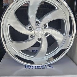 22x9/10” US MAGS  6 and 5 Lugs