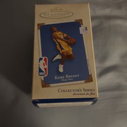 Hallmark Keepsake LA Lakers Kobe Bryant Ornament