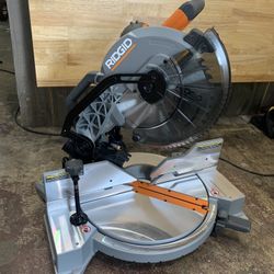 RIDGID 15 Amp Corded 12 in. Dual Bevel Miter Saw with LED Cutline Indicator