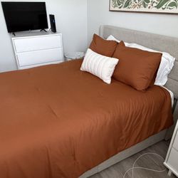 Queen Headboard/Underneath Storage