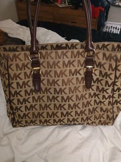 Large Michael Kors Purse