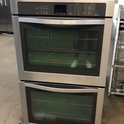 Whirlpool 30”Wide Stainless Steel Double Electric Wall Oven 