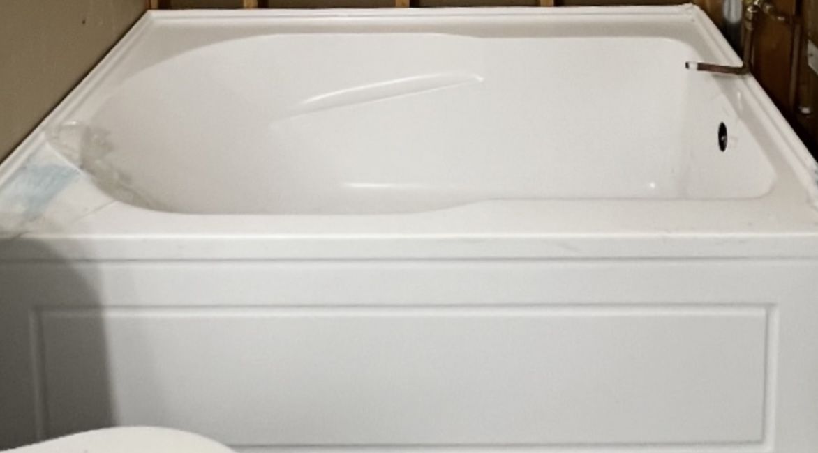 Brand New Bath Tubs