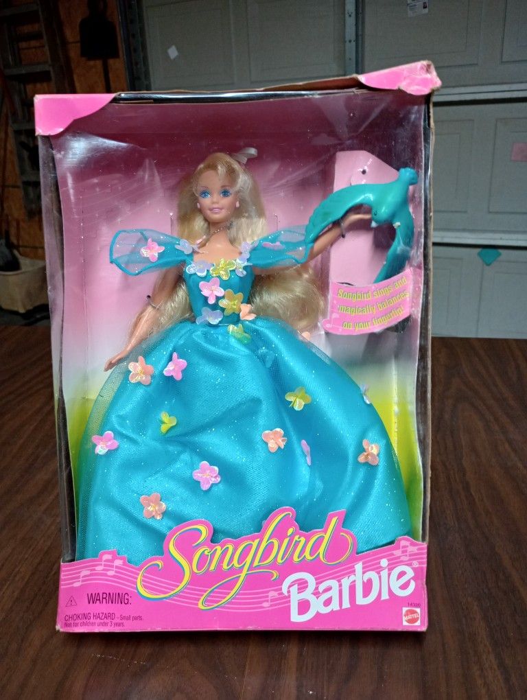 Vintage 1995 Songbird Barbie Doll