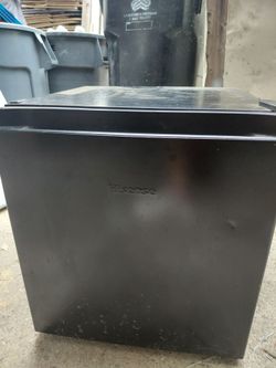 Black Hisense Mini Fridge