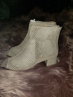 Mesh heels sz 10 😍😍😍 Brand New
