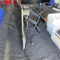 41” Hisense Roku Tv