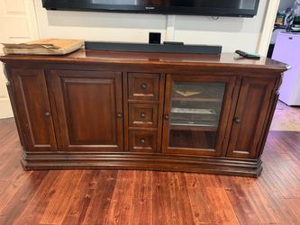 TV Console