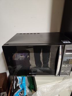 Emerson 1100Watts 1.1cu ft Microwave Oven