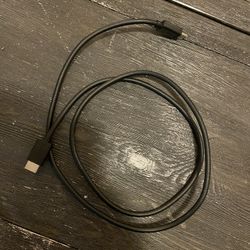 Insignia™ - 4' 4K Ultra HD HDMI Cable - Black