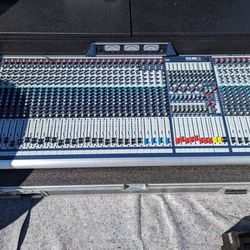 Soundcraft Gb8 32 channel Mixer Like New