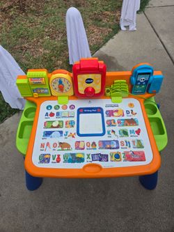 VTech Activity Desk - Get Ready for School