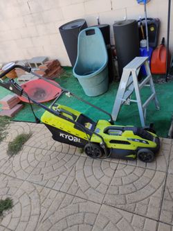 Ryobi Electric Law Mower