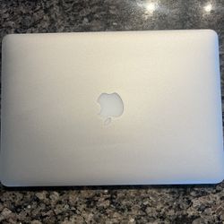 MacBook Pro 13” – Retina Display – Intel i5 – 8GB RAM – Great Condition