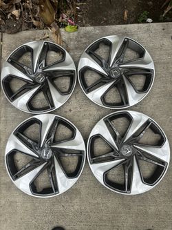 Honda Civic Hubcaps / Wheel Covers 16 Inch !