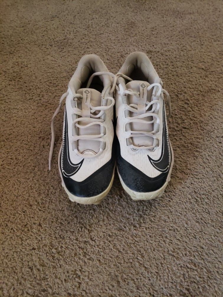 Nike Baseball Cleats