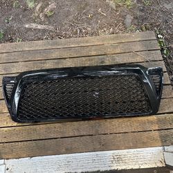 Toyota Tacoma 2nd Grille