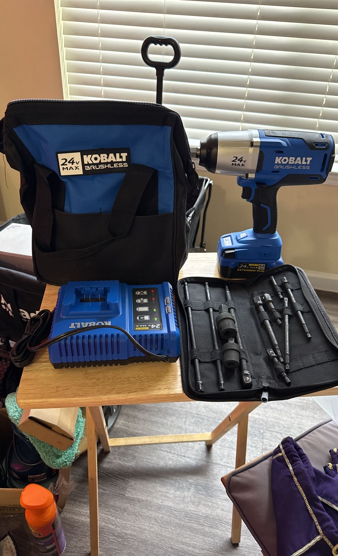 Kobalt 24-Volt Max-Volt 1/2-in Drive Cordless Impact Wrench