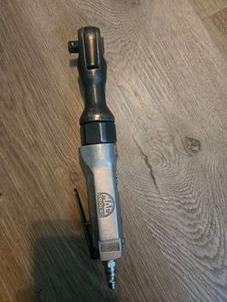 Air ratchet