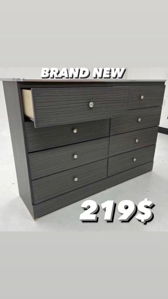 Brand new Grey 8 drawer dresser 