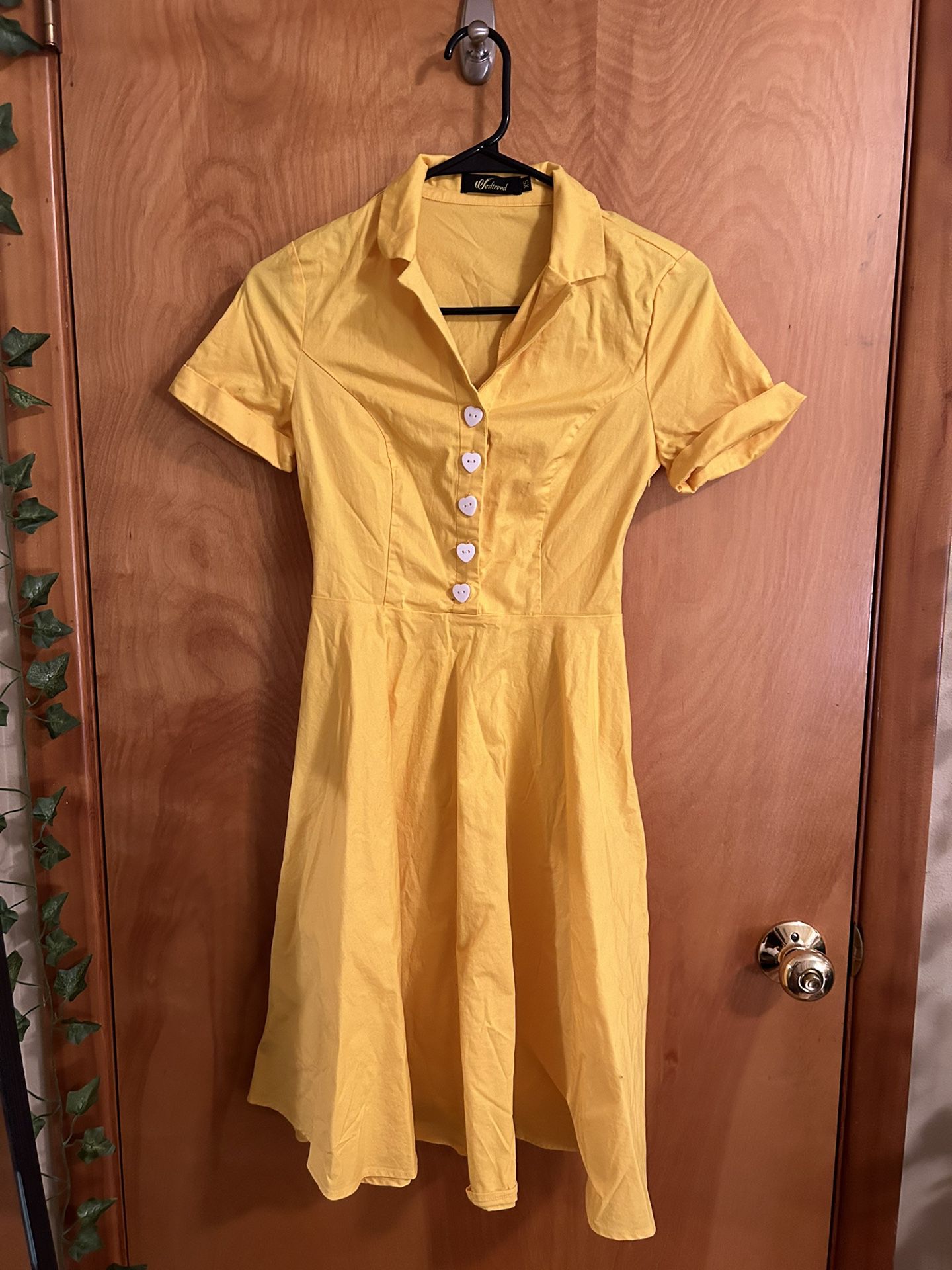 Vintage 50s Style Yellow Dress With Heart Buttons