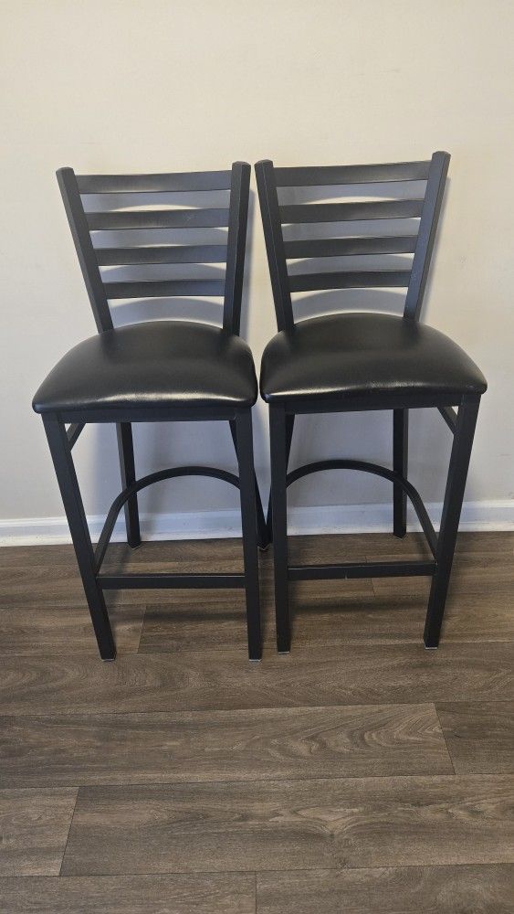 Bar High Chairs Set Of 2 Like New***