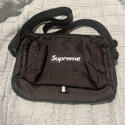 Black Supreme Shoulder Bag 