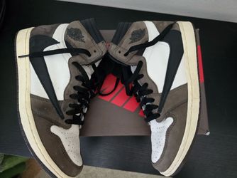 Size 10.5 - Jordan 1 Retro OG x Travis Scott High Mocha