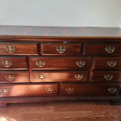 Kincaid Dresser Vintage