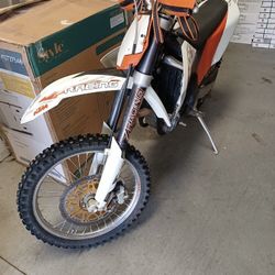 2008 KTM 505 Runs Great. Electric Start Rekluse Clutch. Steering Stabilizer. Oversized Front Rotor. Vet Owned. Runs Great! 