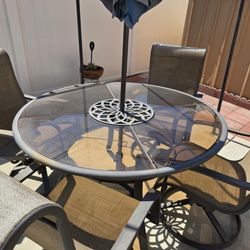 5-Piece Outdoor Dining Set